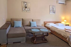 Квартира Home Hotel ул. Скоропадского, 5-а