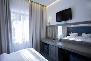 Мисливський двір 12