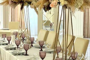 Верховина на Петропавловской 10